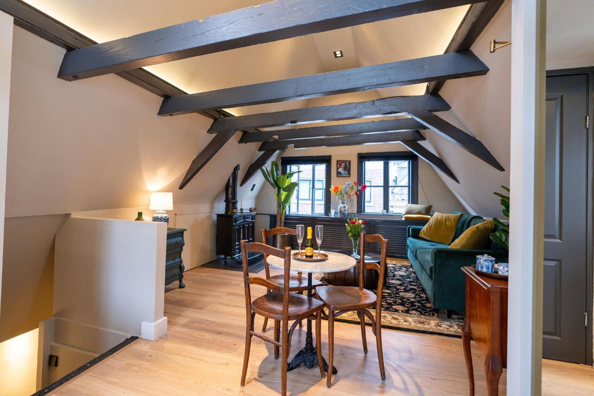 Lok Historics Luxury Art-Inspired Loft In Historic City Centre! Hotel Haarlem Bagian luar foto